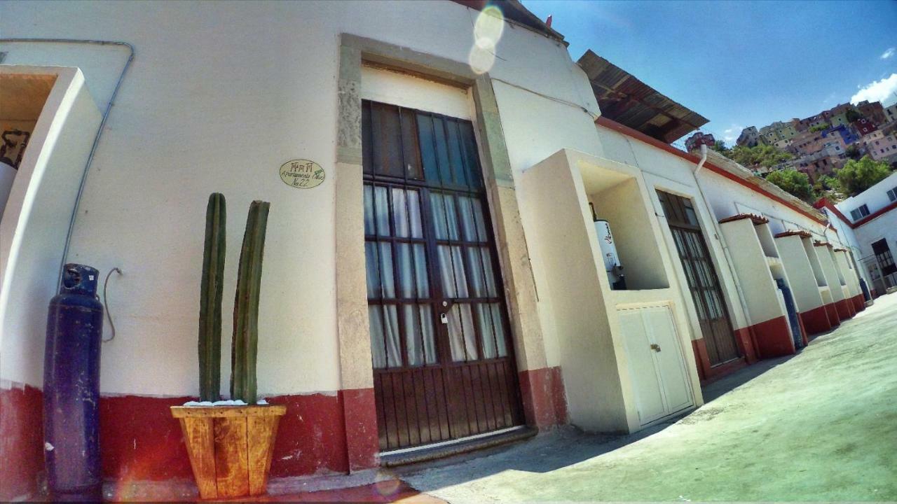 Antigua Casa Bram / Apartamento Olivo