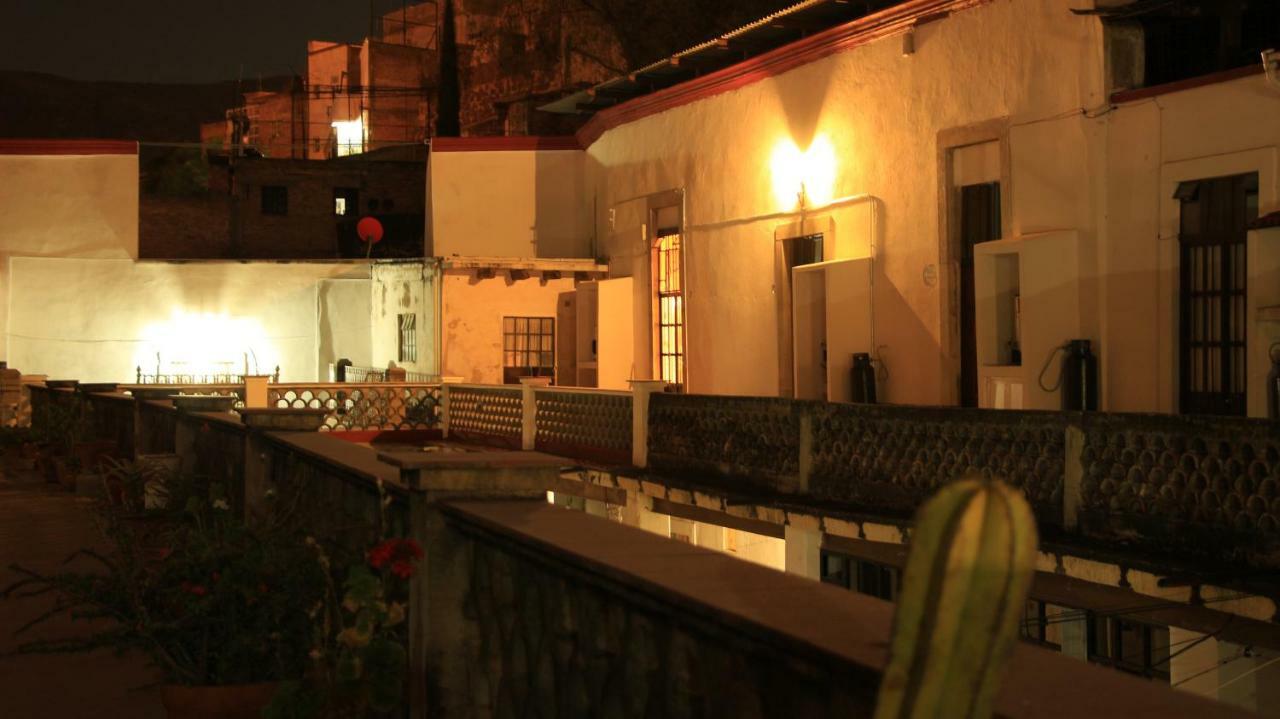 Antigua Casa Bram / Apartamento Olivo *